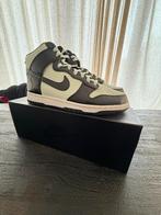 Nike Dunk High SE All-Star 2021 - Maat 42.5 - Nieuw!, Kleding | Heren, Ophalen of Verzenden, Nieuw, Sneakers of Gympen
