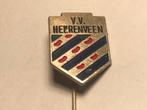 Metalen V.V. HEERENVEEN VOETBALCLUB Speld (Rood/Blauw)., Verzenden, Zo goed als nieuw, Sport, Speldje of Pin