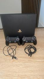 PS4 pro + 2 controllers & kabels, Ophalen of Verzenden, Zo goed als nieuw, Met 2 controllers, Pro