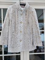 Vlot imitatie bontjasje maat 50/52 nog nieuw, Kleding | Dames, Ophalen of Verzenden, Nieuw, Beige, Jas of Mantel
