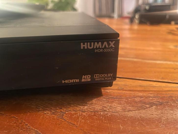 Humax iHDR-5050C Harddisk recorder met decoder kaart en ab, Audio, Tv en Foto, Decoders en Harddiskrecorders, Gebruikt, Harddiskrecorder