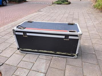 Industriële Flightcase - Salontafel/Opbergkist beschikbaar voor biedingen
