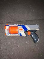 Nerf strongarm + pijlen, Kinderen en Baby's, Speelgoed | Buiten | Actiespeelgoed, Ophalen of Verzenden, Zo goed als nieuw