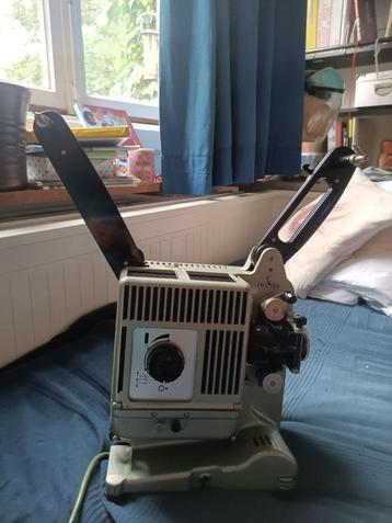 8mm filmprojector siemens beschikbaar voor biedingen