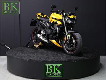 TRIUMPH STREET TRIPLE 765 RS | Cosmic Yellow beschikbaar voor biedingen