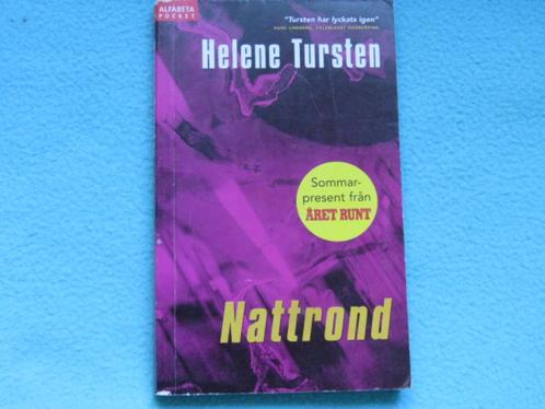 Zweeds: Nattrond door Helene Tursten - serie Irene Huss, Boeken, Thrillers, Zo goed als nieuw, Scandinavië, Ophalen of Verzenden
