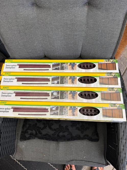 Kinzo afweerpunten vogels/katten/inbrekers, Tuin en Terras, Schuttingen, Nieuw, 6 meter of meer, Ophalen of Verzenden