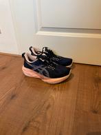 Hardloopschoenen Asics Novablast 5 maat 39, Hardloopschoenen, Ophalen of Verzenden, Zo goed als nieuw, Hardlopen