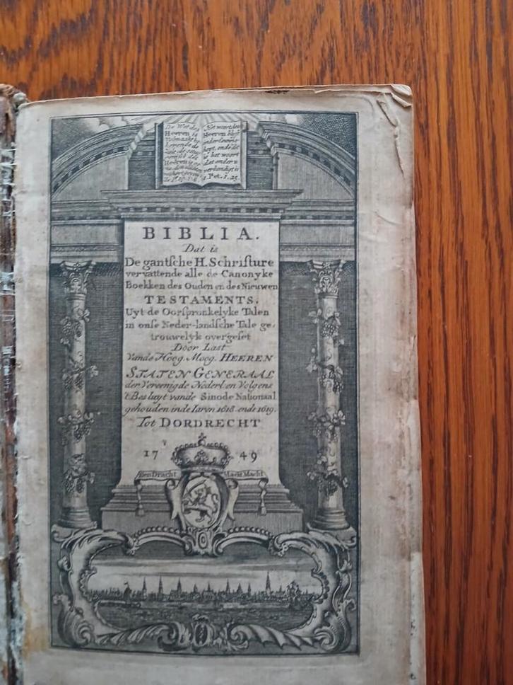 Antieke Bijbel - 18e Eeuw, Antiek en Kunst, Antiek | Boeken en Bijbels, Ophalen of Verzenden