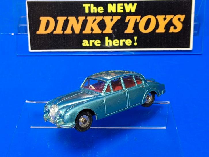 Dinky Toys England #146 Daimler 2.5 Litre 1963 - 1967, Hobby en Vrije tijd, Modelauto's | 1:43, Gebruikt, Auto, Dinky Toys, Ophalen of Verzenden