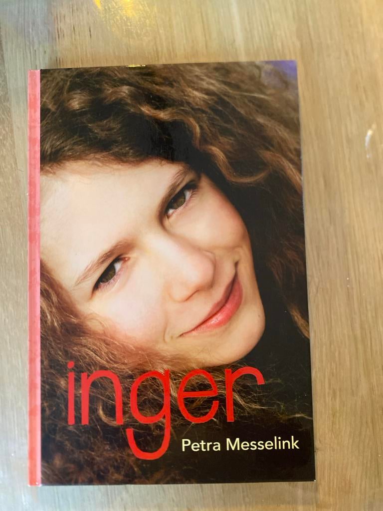 Inger - Petra Messelink - Jeugdboek, Ophalen of Verzenden, Zo goed als nieuw, Fictie