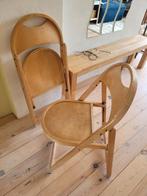 Twee vintage houten klapstoeltjes, Huis en Inrichting, Stoelen, Twee, Gebruikt, Ophalen of Verzenden, Bruin
