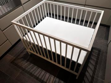 Prénatal Baby Box Wit beschikbaar voor biedingen