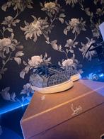 Christian louboutin low heels Unisex Size 40/41 Ocean blue, Ophalen of Verzenden, Zo goed als nieuw, Fontein