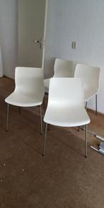 Vier gratis stoelen op te halen, Huis en Inrichting, Vier, Kunststof, Gebruikt, Ophalen