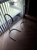 2 vintage tafeltjes., Huis en Inrichting, Tafels | Bijzettafels, Ophalen, Rond, Hout, Minder dan 55 cm