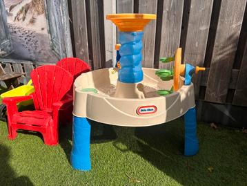 Little Tikes Waterspeeltafel Spiralin' Seas beschikbaar voor biedingen
