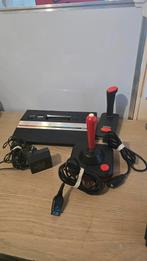 Atari 2600 met voeding en 2x Joysticks en 11 spelletjes, Spelcomputers en Games, Spelcomputers | Atari, Ophalen of Verzenden, Zo goed als nieuw