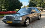 Mercedes-Benz E300E – 1992 –Uniek exemplaar – Vol opties, Auto's, Mercedes-Benz, 1340 kg, 179 pk, 2960 cc, Blauw