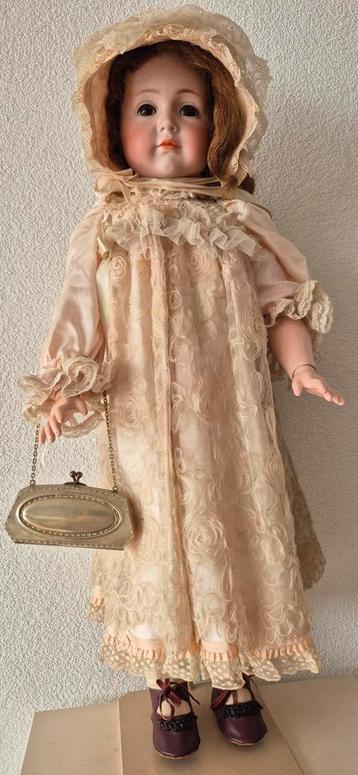 Prachtig Antiek Avondtasje voor Pop beschikbaar voor biedingen