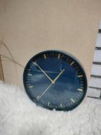 Klok Ikea  skarig, Ophalen, Zo goed als nieuw, Analoog, Wandklok