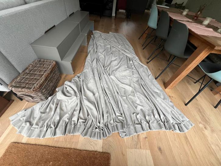 Nieuwe gordijnen, Huis en Inrichting, Stoffering | Gordijnen en Lamellen, Nieuw, 200 cm of meer, 200 cm of meer, Beige, Ophalen of Verzenden