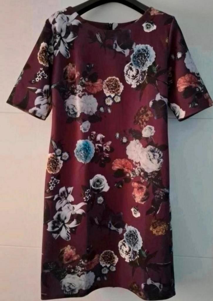 Mooie bordeauxrode jurk met bloemmotief Perla Nera maat L/40, Kleding | Dames, Jurken, Zo goed als nieuw, Maat 38/40 (M), Rood