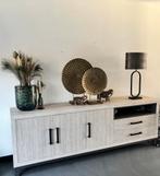 Mooie dressoir en tv meubel, Huis en Inrichting, Kasten | Dressoirs, Ophalen, Zo goed als nieuw, 25 tot 50 cm, 200 cm of meer