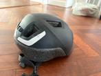 BTwin Helm Decathlon 53-56cm, Ophalen of Verzenden, Zo goed als nieuw, Overige maten, Heer of Dame