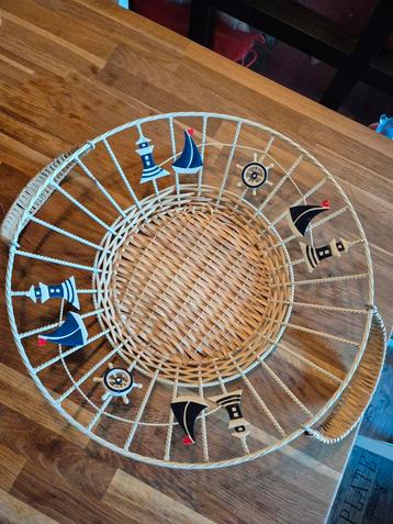 Leuke fruitmand met boot thema beschikbaar voor biedingen