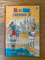 Bo en Lars zwemmen af - Claudia de Boer, Ophalen of Verzenden, Zo goed als nieuw, Fictie algemeen