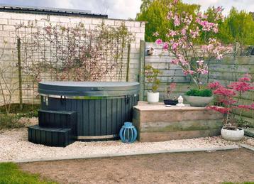 Exclusieve hottub's-Elektrisch/Houtgestookt of Hybride!!! beschikbaar voor biedingen