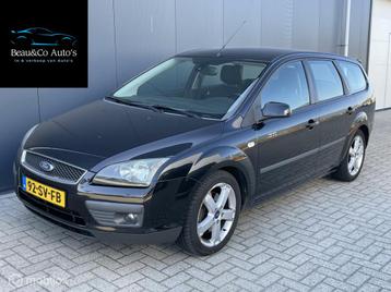 Ford Focus Wagon 2.0-16V Futura | Airco | Nette Wagen beschikbaar voor biedingen