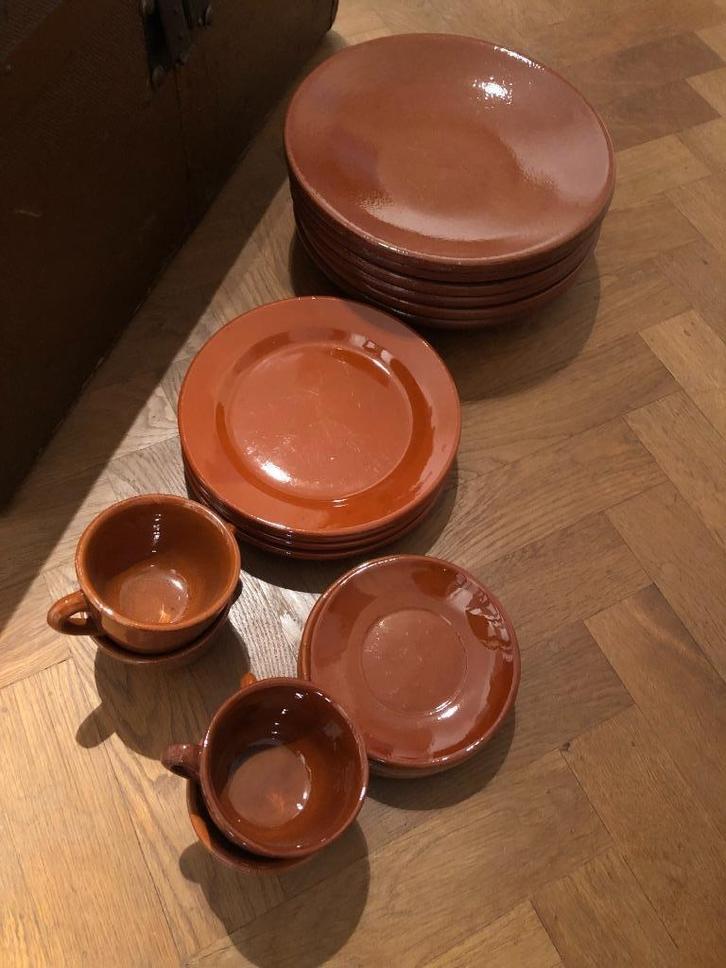 Spaans aardewerk servies, Huis en Inrichting, Keuken | Servies, Zo goed als nieuw, Overige typen, Overige stijlen, Aardewerk, Ophalen