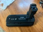 Canon BG-E2 battery-grip met oplader., Ophalen of Verzenden, Zo goed als nieuw