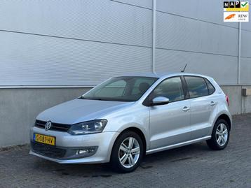 Volkswagen Polo 1.2 TSI Comfortline CLIMA|NAVI|CRUISE|PDC|LM beschikbaar voor biedingen