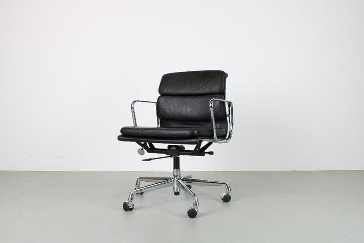 Vitra Eames EA 217 bureaustoel, Huis en Inrichting, Bureaustoelen, Gebruikt, Bureaustoel, Zwart, Ergonomisch, Ophalen