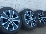18 inch   mercedes  Vito Viano velgen +banden, Auto-onderdelen, 18 inch, Banden en Velgen, Bestelwagen, Gebruikt