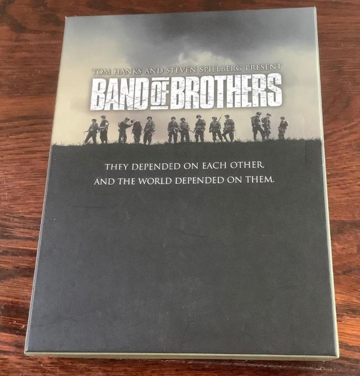 Gratis: Complete DVD box Band of Brothers (10 delen), Cd's en Dvd's, Dvd's | Actie, Zo goed als nieuw, Vanaf 16 jaar, Ophalen of Verzenden