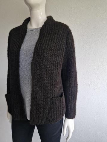 Trix en Rees vest. Maat 1. Bruin/ fijne alpaca. beschikbaar voor biedingen