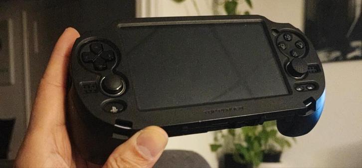 PSVITA OLED PCH1000 PS Vita SOLD, Spelcomputers en Games, Spelcomputers | Sony PlayStation Vita, Zo goed als nieuw, Ophalen of Verzenden