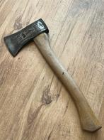 Antieke Bijl met Houten Steel, Ophalen of Verzenden