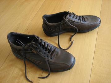 Nieuw! Sportieve bruin leren veterschoen OUTPUT 41 snazzeys beschikbaar voor biedingen