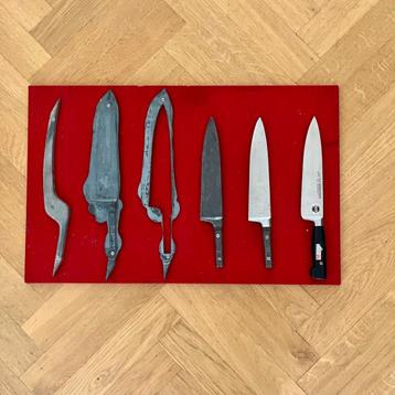 Demonstratiepaneel messenfabrikage beschikbaar voor biedingen