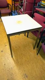 3 formica tafels 70x70, Huis en Inrichting, Ophalen of Verzenden, Zo goed als nieuw