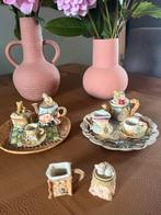 Klein Theeservies met Figuurtjes, Verzamelen, Ophalen of Verzenden