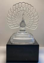 Bijzonder Brocante Glazen pauw op marmeren blok, Antiek en Kunst, Ophalen