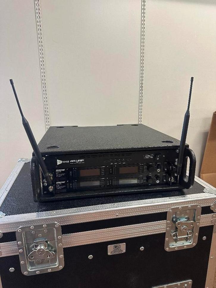 Shure PSM 1000 wireless in Ear monitor sets, Muziek en Instrumenten, Microfoons, Zo goed als nieuw, Overige typen, Draadloos, Ophalen of Verzenden