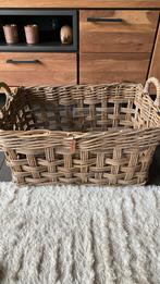 Riviera maison grote mand, Huis en Inrichting, Woonaccessoires | Schalen en Manden, Ophalen, Zo goed als nieuw, Rond, Riet