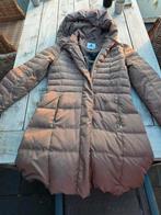Luhta lange winterjas, Mt 38, Kleding | Dames, Luhta, Ophalen of Verzenden, Gedragen, Maat 38/40 (M)